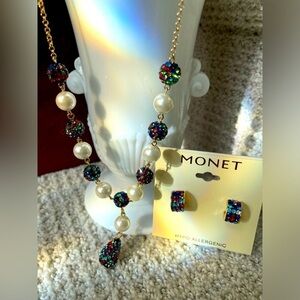 NWT Monet Gold Pearl Multi Color Rhinestone Necklace and Pierced Earring Set